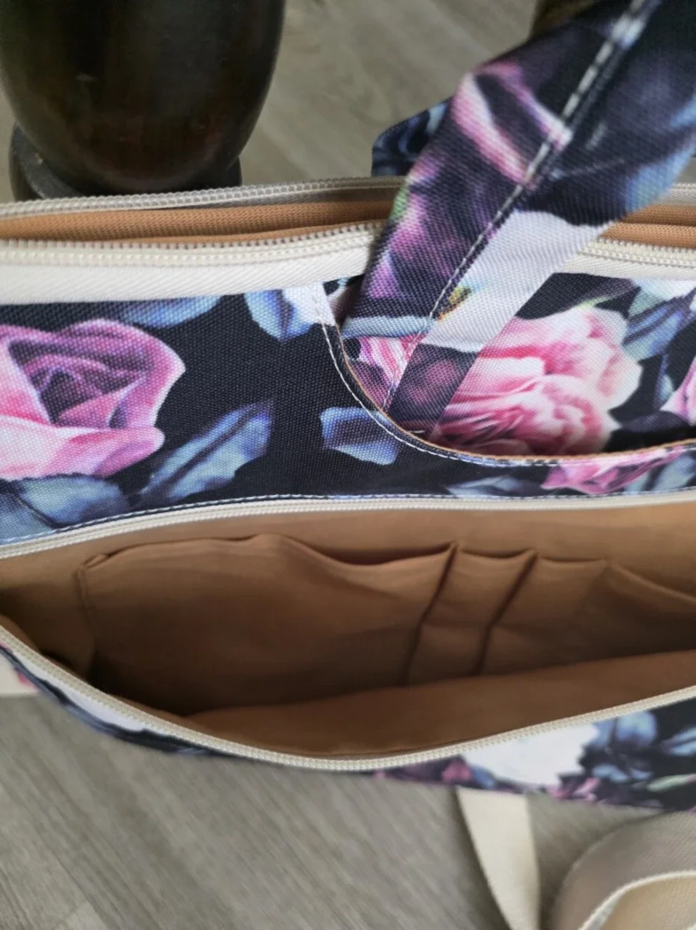 DACHEE Floral Laptop Bag 15 Inch Shoulder Messenger Case